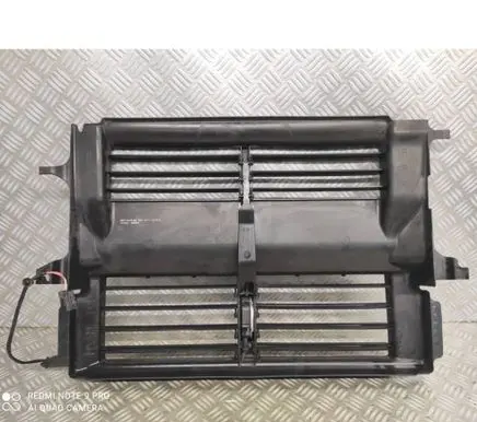 Ford C-MAX II Intercooler air guide/duct channel BM518475BE