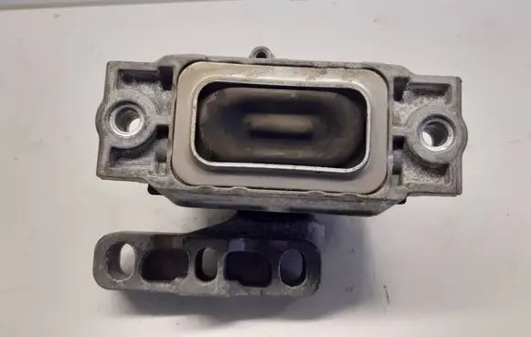 Volkswagen Golf V Engine mount bracket 1K0199262AM