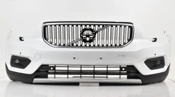 Volvo XC40 Front bumper 31449359
