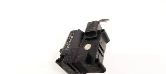 Toyota Corolla Verso AR10 Air flap motor/actuator 1138002051 113800-2051