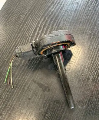 BMW 3 E46 Oil level sensor 7508003 6PR00786802