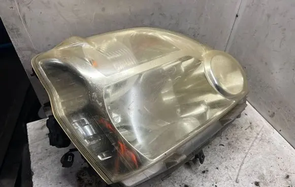 Nissan X-Trail T31 Headlight/headlamp HRC598