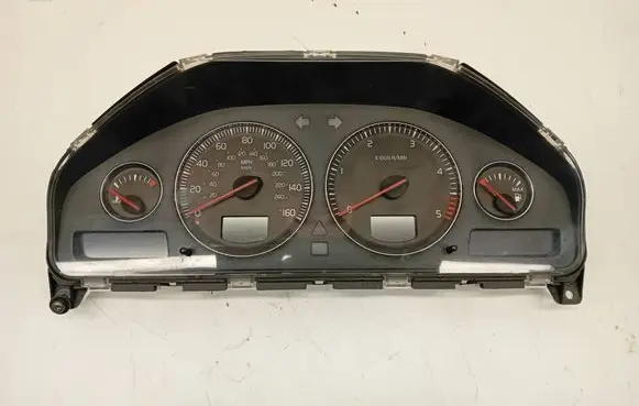 Volvo XC90 Speedometer (instrument cluster) 8673269 69294880T
