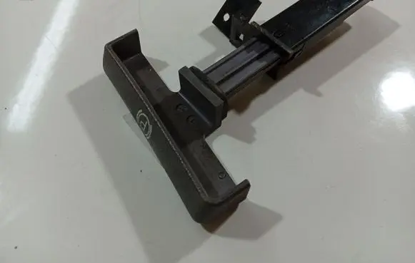 Chrysler Voyager Handbrake/parking brake lever assembly 4678249