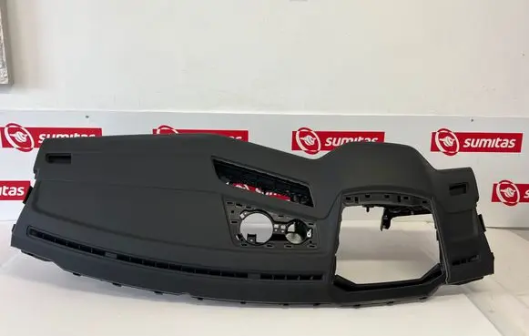 Volkswagen Touareg III Dashboard 761858296 L0280061