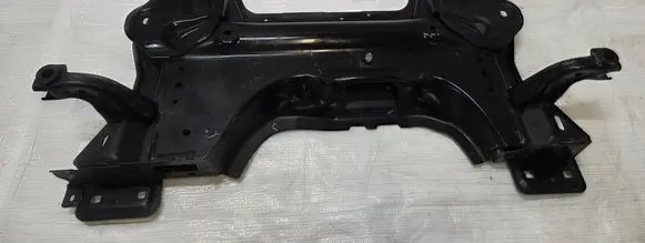 Opel Mokka B Front subframe 9841458080