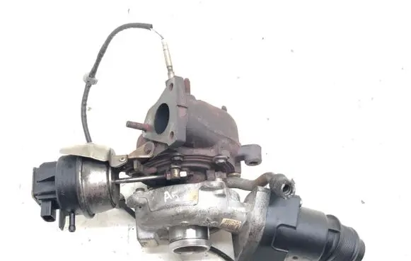Audi A5 8T 8F Turbo 03L145702E