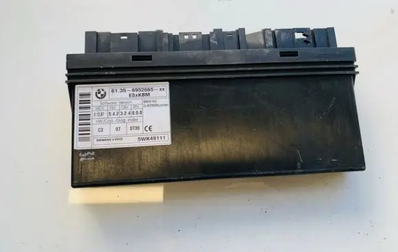 BMW 5 E60 E61 Comfort/convenience module 6135-6952665 5wk49111
