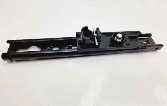 Citroen C4 II Seat belt adjustment rail 9672727080
