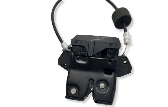Mercedes-Benz E W211 Loading door lock A1717500085 A1717500185