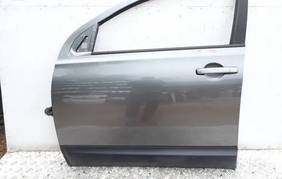 Nissan Qashqai Front door YTEN