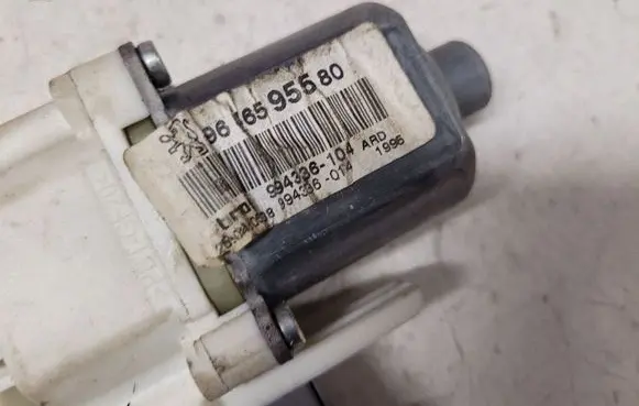 Peugeot 407 Rear door window regulator motor 999066103 9646595580