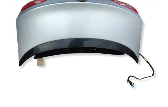 Volkswagen PASSAT CC Tailgate/trunk/boot lid 