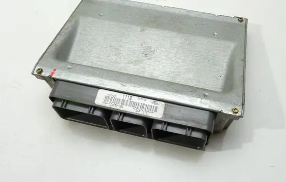 Jaguar S-Type Engine control unit/module ECU 1R8A12A650DBA