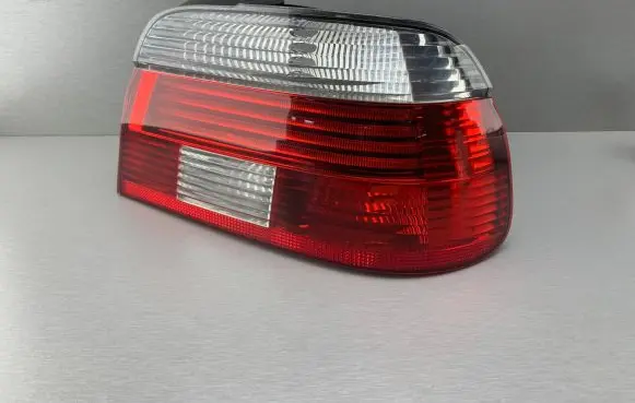 BMW 5 E39 Rear/tail lights 6902528 63216902528 63212496298