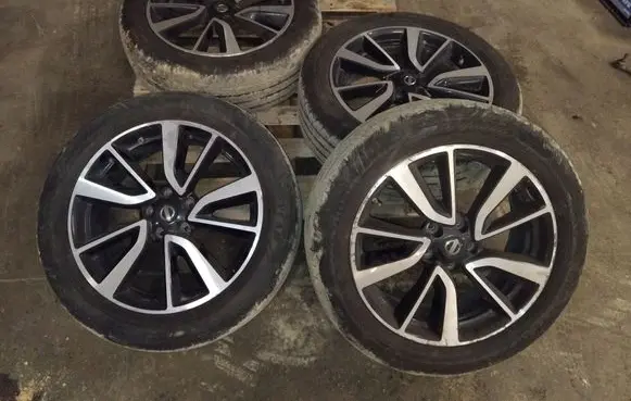 Nissan X-Trail T32 R19 alloy rim NOCODE
