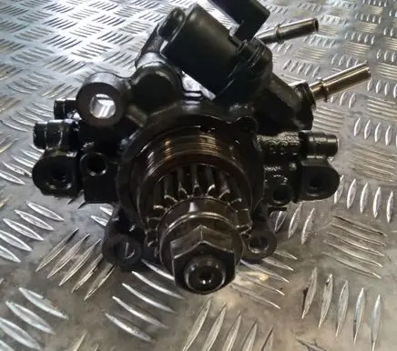 Renault Master III Fuel injection high pressure pump 167001930R A2C97864000