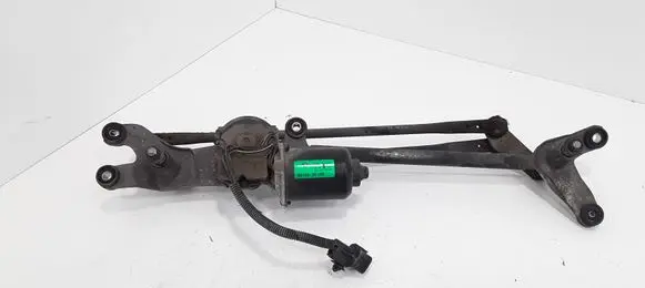 KIA Sorento Front wiper linkage and motor 981003E100