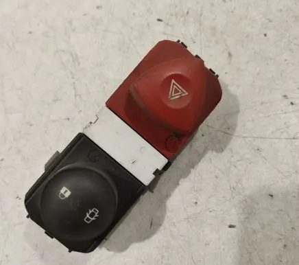 Renault Scenic II - Grand scenic II Hazard light switch 8200407415