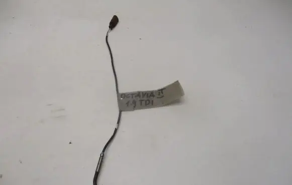Skoda Octavia Mk2 (1Z) Exhaust gas temperature sensor