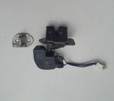 Toyota Corolla E120 E130 Tailgate/trunk/boot lock/catch/latch S781TBL500 1015283000 C781TBL500