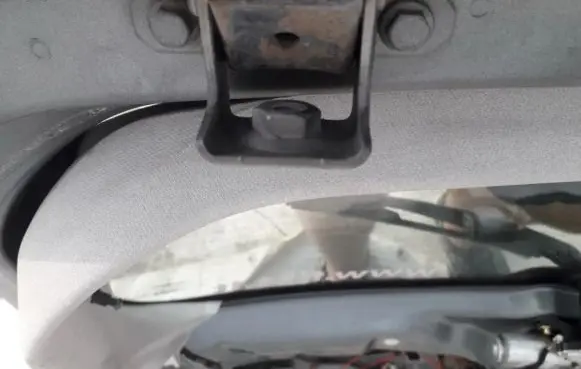 Fiat Stilo Tailgate/trunk/boot hinge