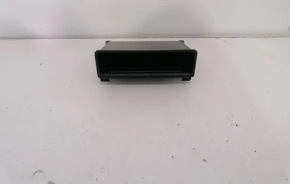 BMW 7 G11 G12 Dashboard storage box/compartment 9302185