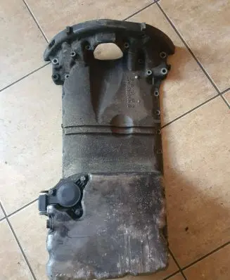 Mercedes-Benz E W210 Oil sump 0140002
