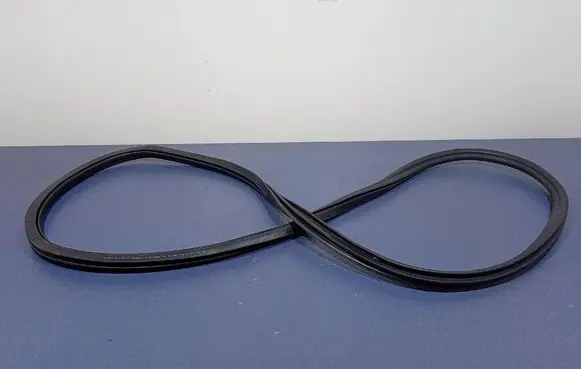 BMW iX3 G08 Front door rubber seal 8491416