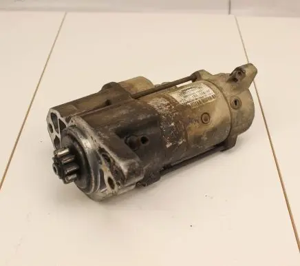 Jaguar XF X260 Starter motor 4R8311001AD