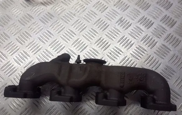 Ford Focus Exhaust manifold 4M5Q-9428-BB