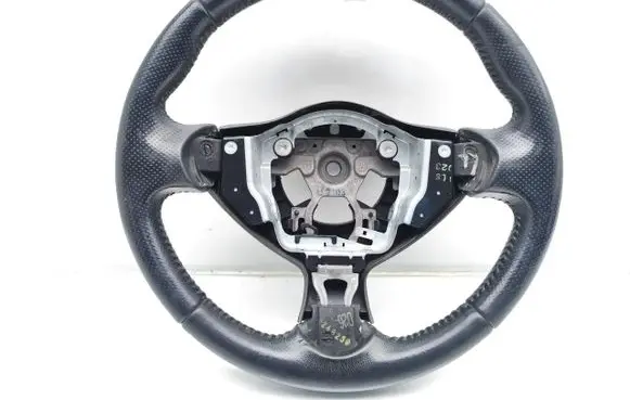 Nissan Juke I F15 Steering wheel 34127617B 132680410 484301KB1A