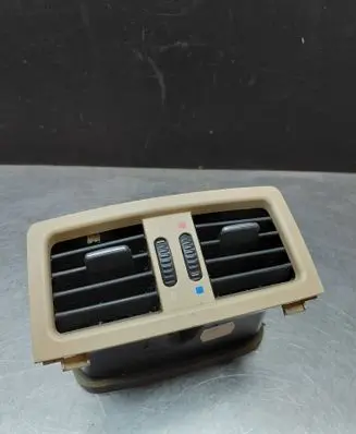 BMW 5 E60 E61 Rear air vent grill 6932023 7129556