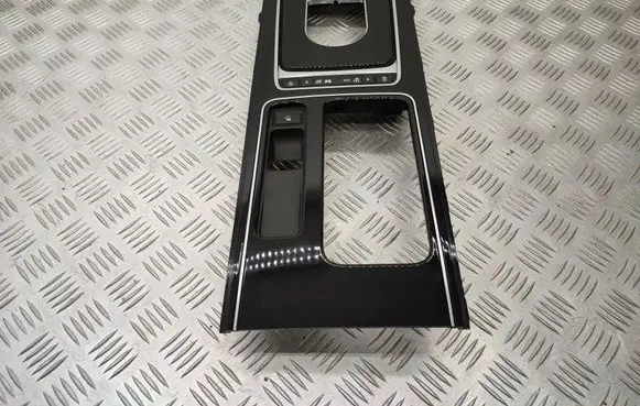 Jaguar XF X260 Gear shifter surround trim plastic GX73044L49ABW GX7314E132AA JX7314B790AA