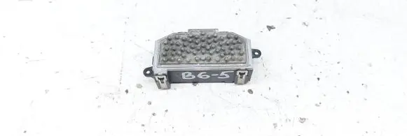 Volkswagen PASSAT B6 Heater blower motor/fan resistor 3C0907521