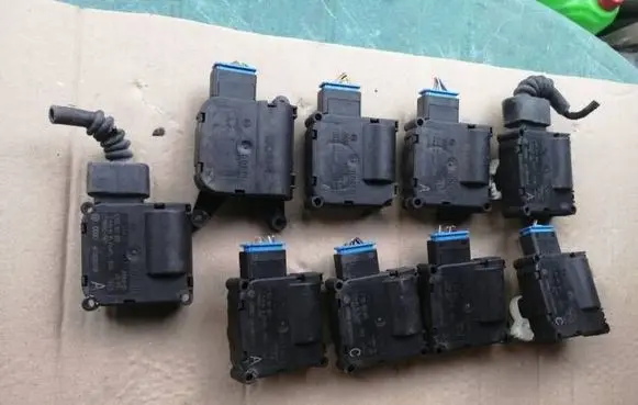 Audi A6 S6 C6 4F Air flap motor/actuator 4F0820511A