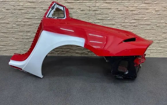Ferrari 812 Superfast Fender 