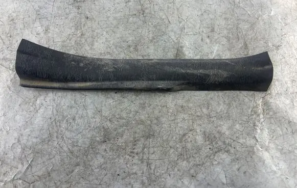 Toyota Corolla E120 E130 Other sill/pillar trim element 6791802070a