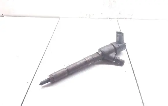 Opel Meriva A Fuel injector 0445110183