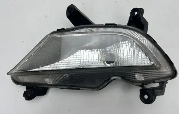 Hyundai i20 (GB IB) Front fog light 92201-C8100