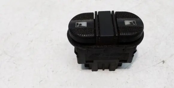 Volkswagen Sharan Quarter vent window switch 7M0959856 95VW14A157AAW