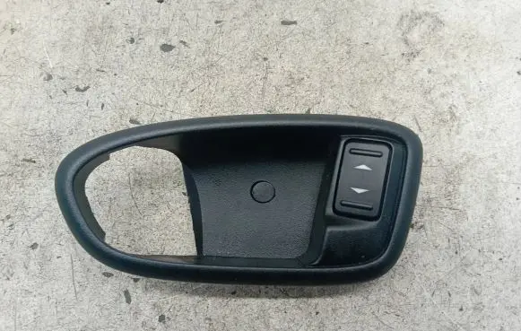 Ford Mondeo MK IV Electric window control switch 6M2T14529