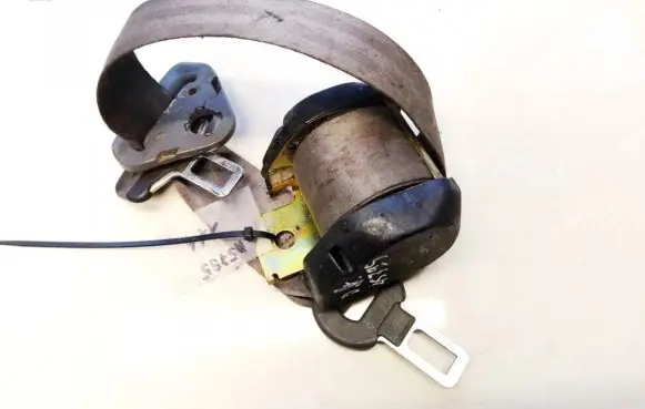 Renault Espace II Rear seatbelt