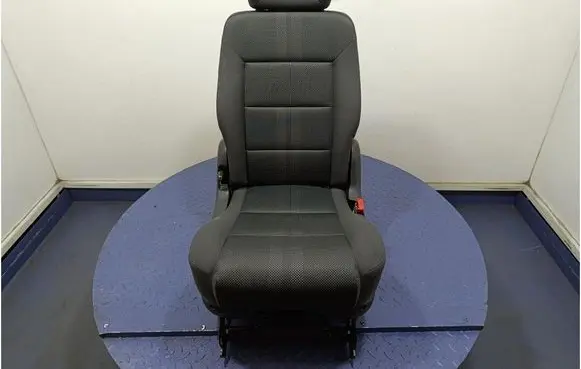Volkswagen Sharan Second row seats