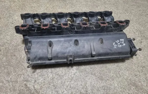 BMW 5 E39 Intake manifold 2247439