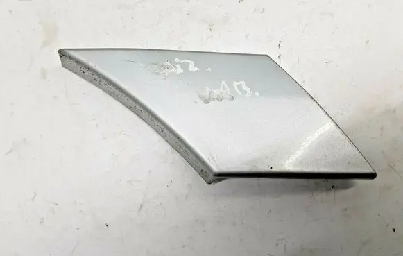 Mercedes-Benz C AMG W203 Rear fender molding trim A2036900662