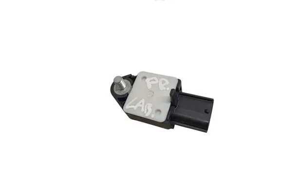 Lexus IS 220D-250-350 Airbag deployment crash/impact sensor 8983102020 0667201991