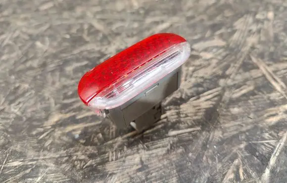 Jaguar XJ X351 Front door interior light 5121