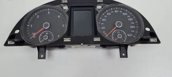 Speedometer (instrument cluster)