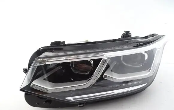 Volkswagen Tiguan Headlight/headlamp 5NB941081G